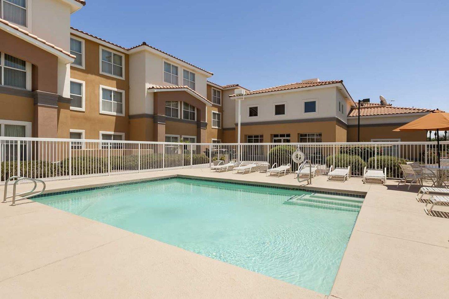 Homewood Suites Phoenix-Scottsdale Exterior foto